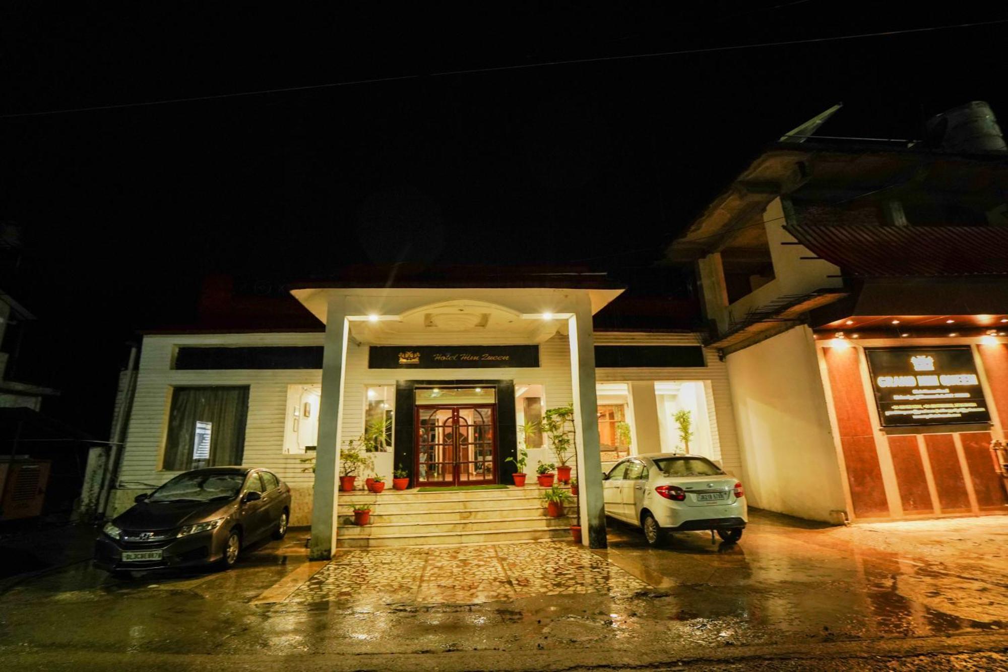 Grand Him Queen Ac Centralized Dharamshala Extérieur photo